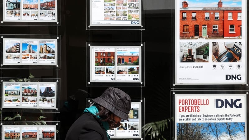 The median asking price for a home in the quarter stood at €320,000 nationally