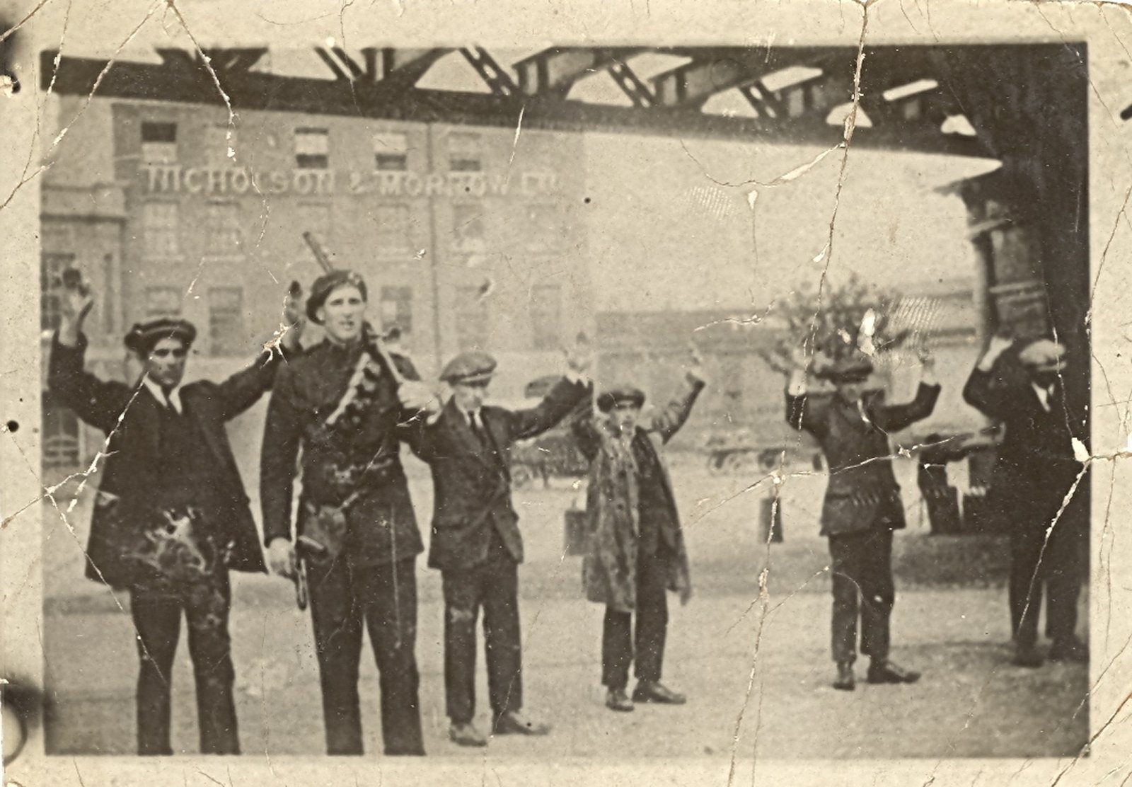 IRA prisoners in Beresford Place. Image courtesy of Liz GIllis