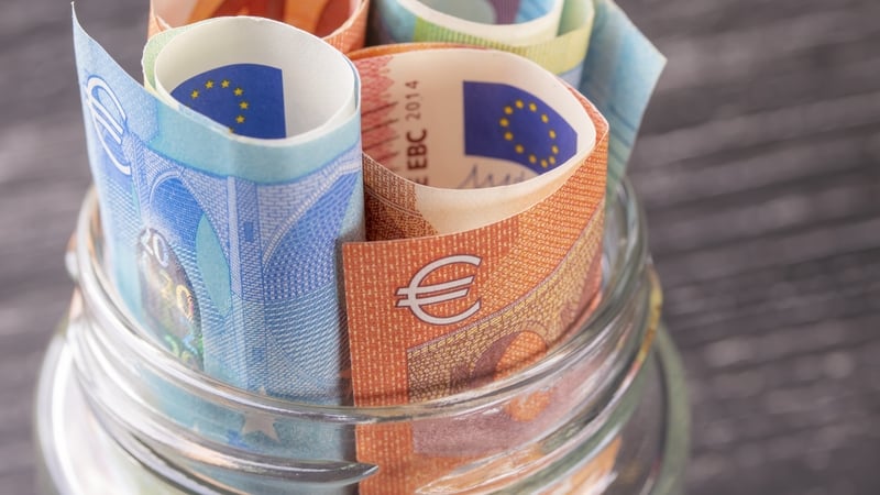 Households saved over €31 billion in 2020, new CSO figures show