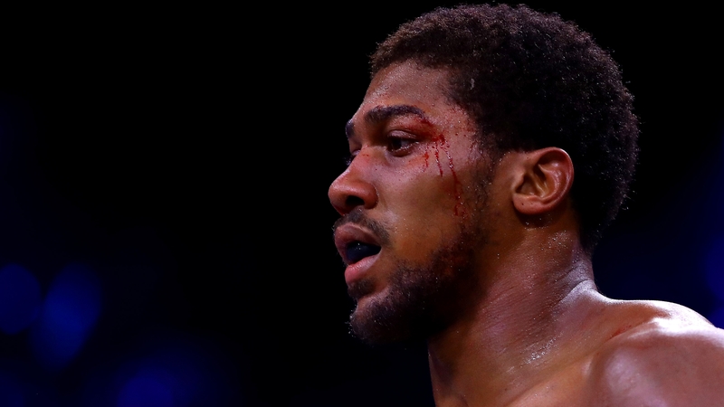 Joshua has until 31 May to reach an agreement for a fight with Usyk's camp