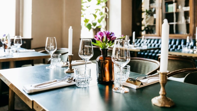 The Dáil has approved legislation to resume indoor dining and drinking