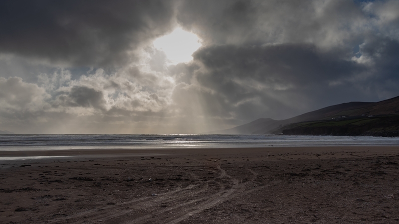 Clare Council Council said beach lifeguard services are due to start in the county's beaches next weekend