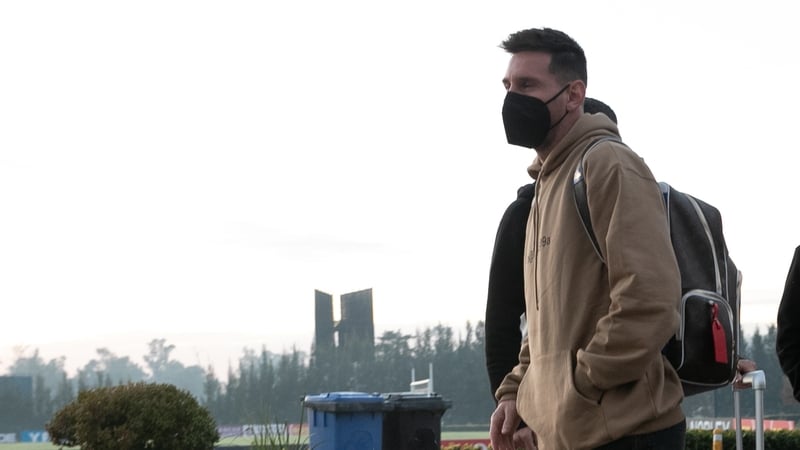 Messi arriving to Argentina last week