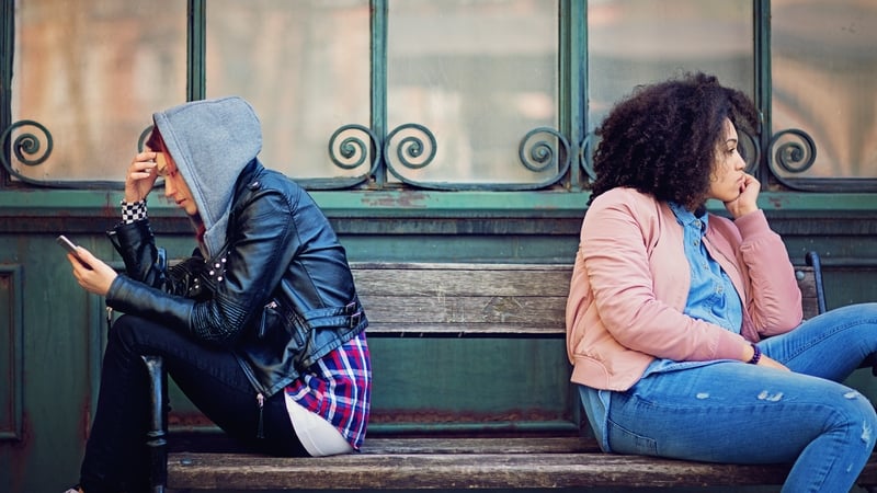 Counselling Psychologist Niamh Delmar shares some tips on avoiding fall outs and building bridges.