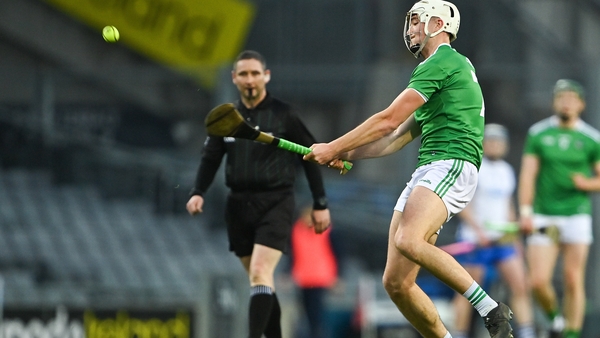 Hayes: 'Some refs wouldn't have reffed a game for five or six months'