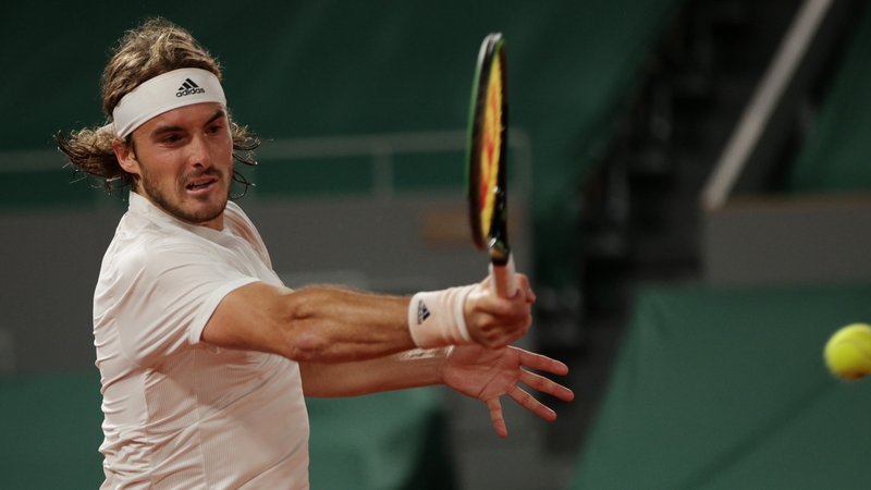 Stefanos Tsitsipas: "He's a big guy who hits amazing strokes."