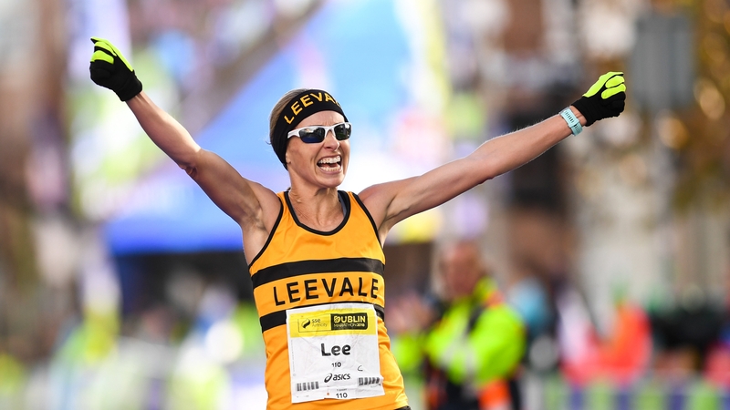 Lizzie Lee, pictured above crossing the finish line at the 2018 Dublin Marathon to become National Women's Champion, improved by nearly 10 seconds on her recent 10,000m time set at a Micro Meet in Cork