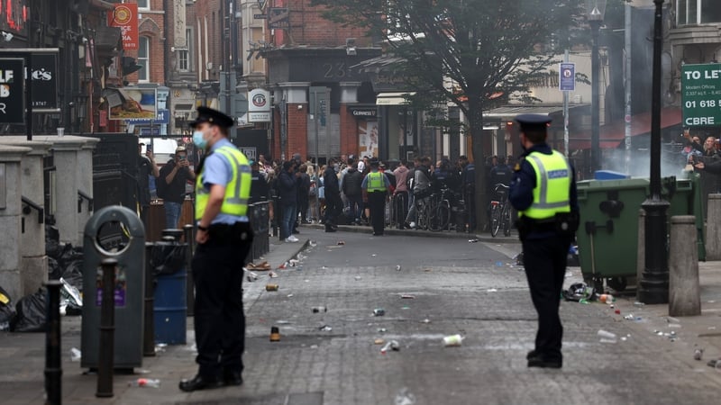 Gardaí on patrol in Dublin city centre at the weekend (pic: Rollingnews.ie)