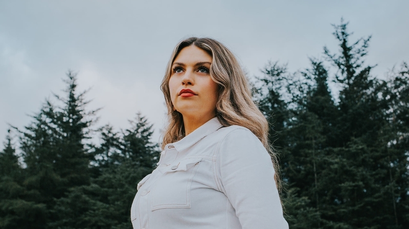 Reevah: "The track highlights how we as humans can become detuned."