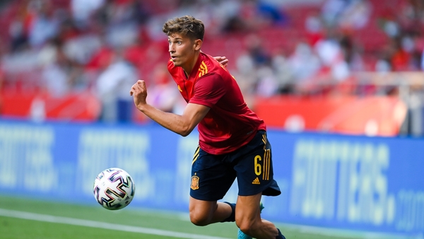 Diego Llorente is already self-isolating