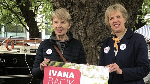 Ivana Bacik and her mother Rina at today's launch