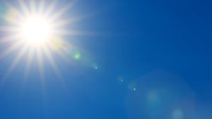 Status Yellow heat warning has been issued for eight counties show image