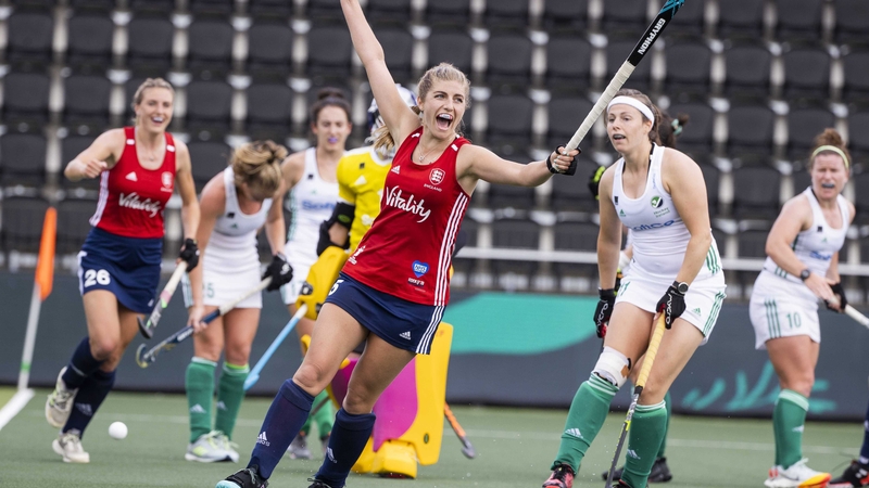 Sarah Evans put England 3-1 up