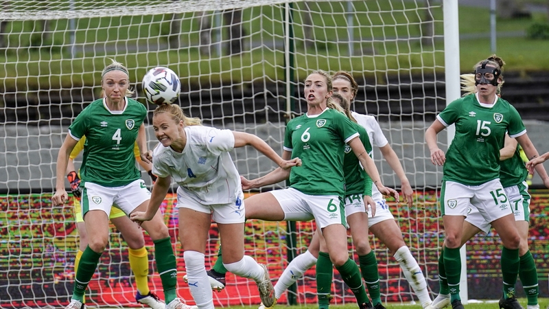 Glodis Perla Vlggosdottir of Iceland in action against Louise Quinn, Megan Connolly and Claire O'Riordan