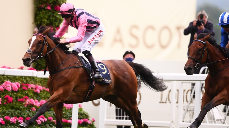 Robert Havlin on board Loving Dream on their way to winning the Ribblesdale Stakes