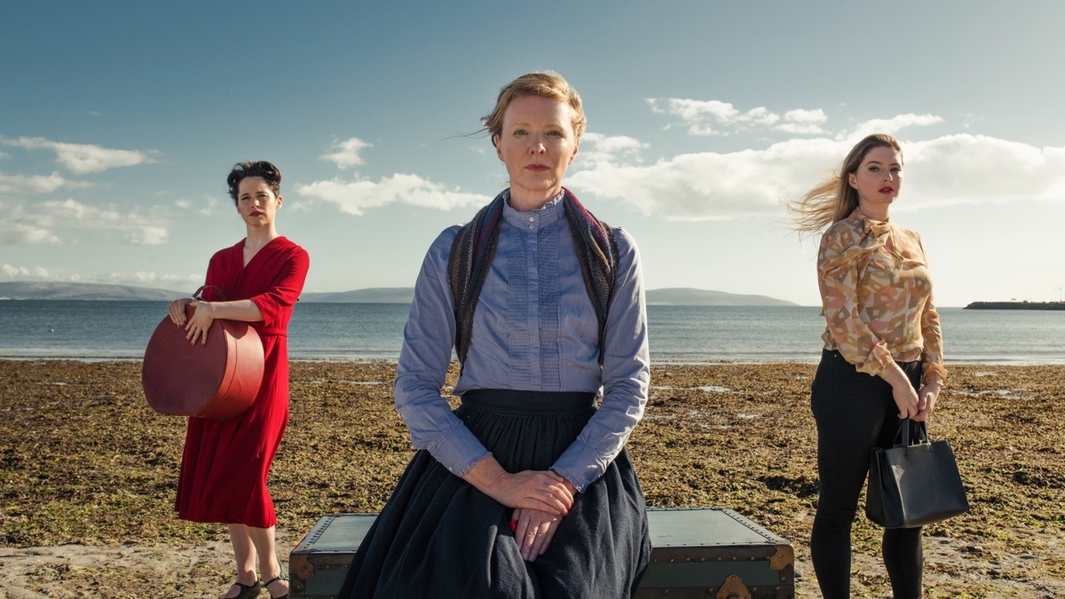 Earagail Arts Fest - Ar Ais Aris