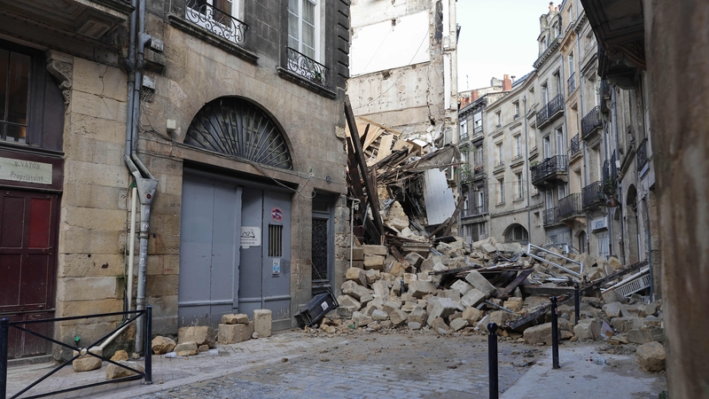 The site where two buildings collapsed in Bordeaux