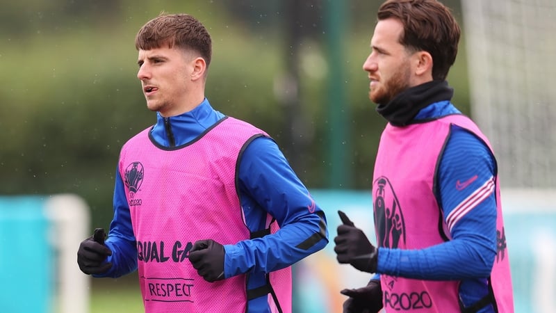 Mason Mount (L) and Ben Chilwell