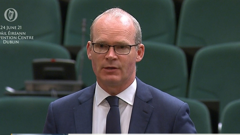 'Tubaiste mhór an scéal san Afganastáin'-An tAire Simon Coveney