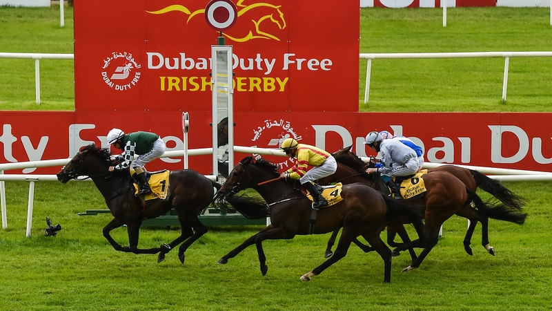 The feature event goes to post at 3.45