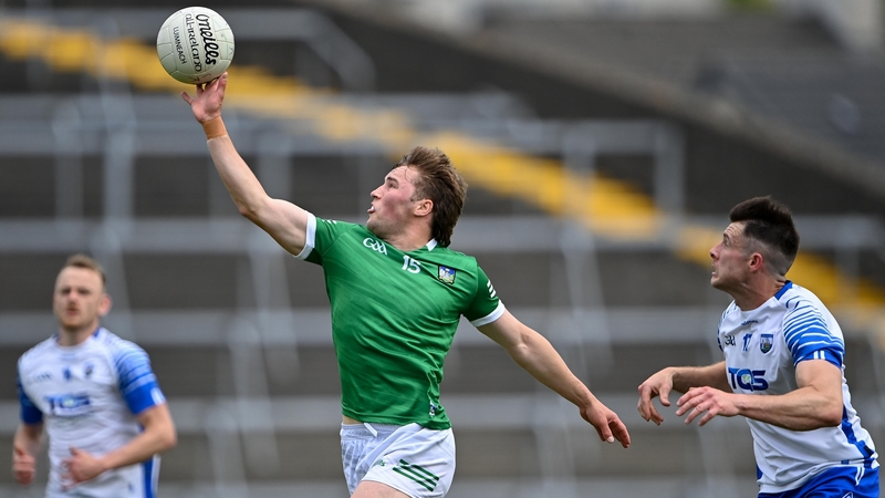 Hugh Bourke gathers possession for Limerick