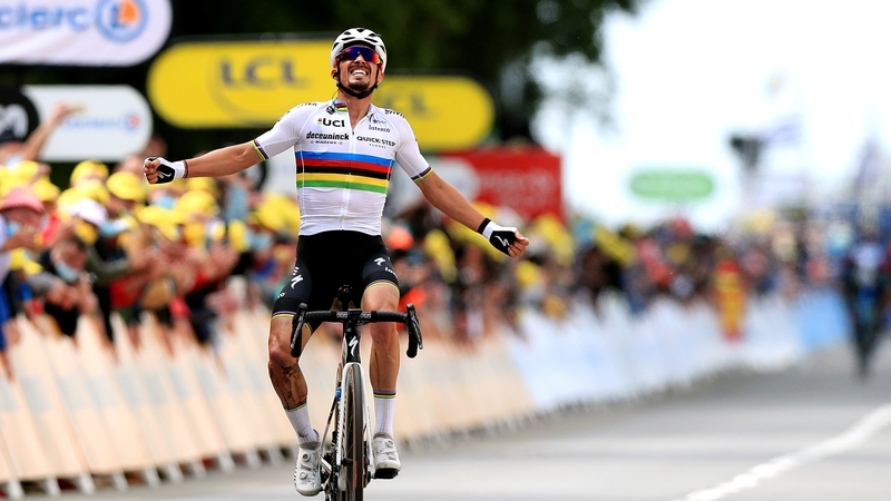 Julian Alaphilippe won the first stage
