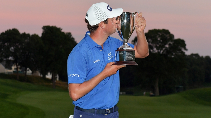 Harris English celebrates at TPC River Highlands in Cromwell