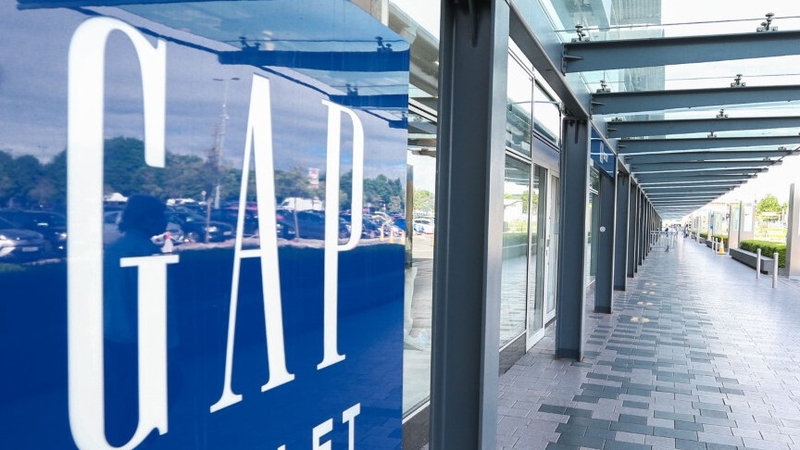 Revenues at Gap Stores (Ireland) Ltd slumped by 46% in the 12 months to the end of January this year