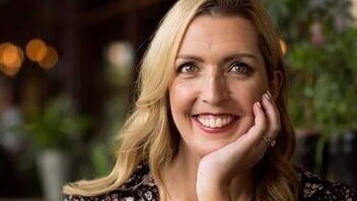 Vicky Phelan and her parents