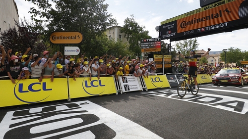 Wout van Aert celebrates in Malaucene