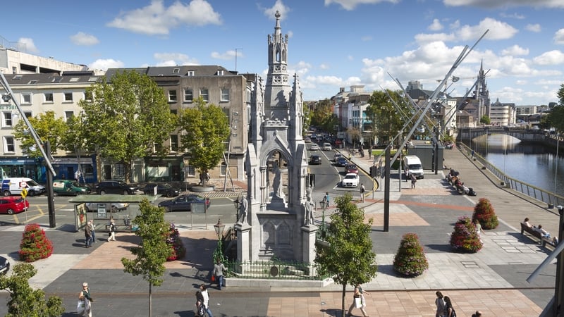 Planters on the boardwalk in Cork installed as part of the Healthy Cities project