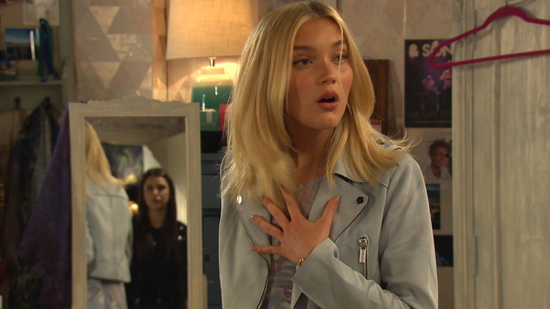 Mimi Slinger as Leanna - "When [executive producer] Jane Hudson told me about my storyline, I have to say that I was shocked but so excited to be given the opportunity to be challenged and show my acting abilities"