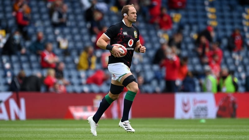 Jones' remarkable recovery from the dislocated shoulder that appeared to have ended his tour in the opening match against Japan on 26 June has reached a decisive phase