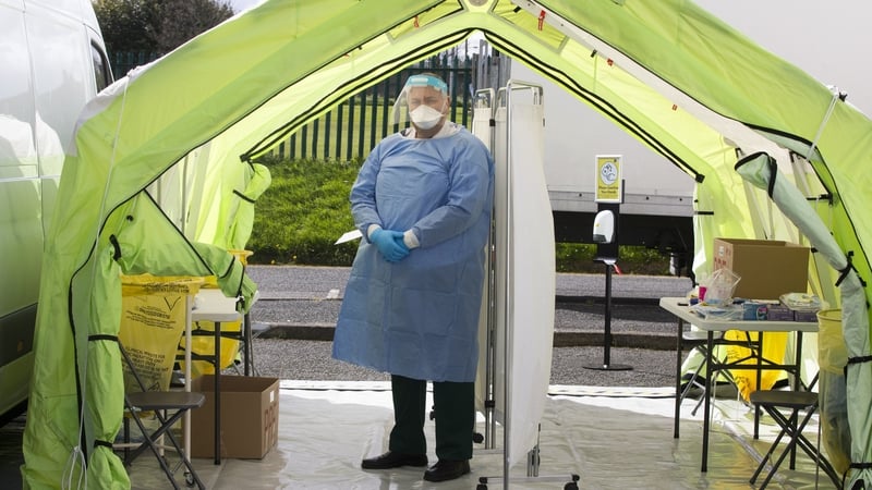 Yesterday, the number of new Covid-19 cases reported to the Department of Health dropped below 1,000 for the first time since 15 July