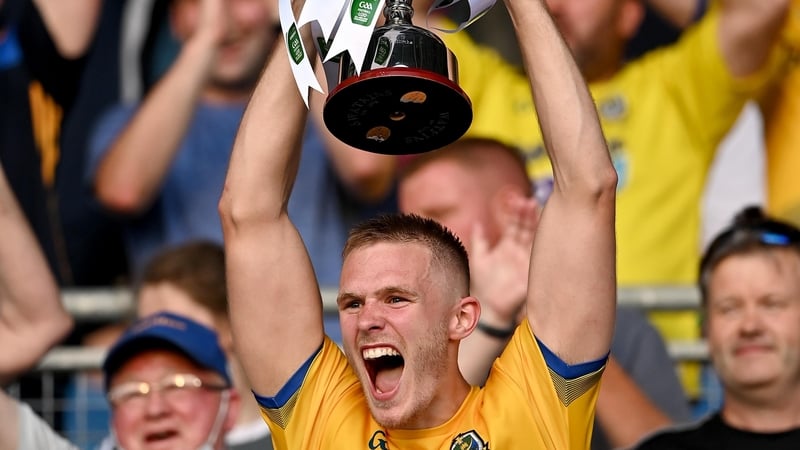 Roscommon captain Colin Walsh lifts the cup