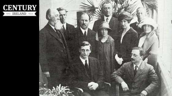 Some members of the Dáil at the Grosvenor Hotel in London.
Photo: National Library of Ireland, NPA-…