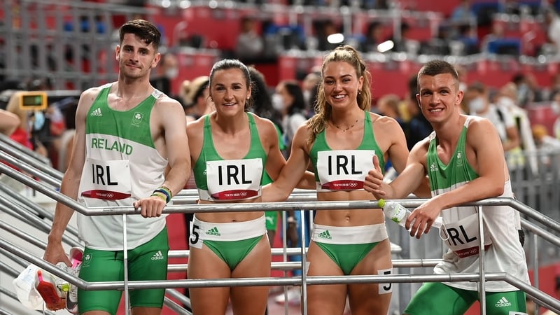 Chris O'Donnell (r) produced a surging finish to ensure that Ireland were the fourth team across the finish line