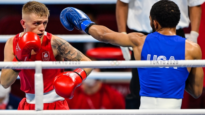 Kurt Walker (L) in action against Duke Ragan