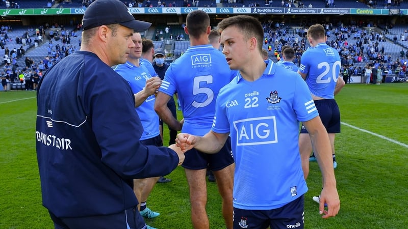 Dessie Farrell congratulates Eoin Murchan after the win at Croke Park