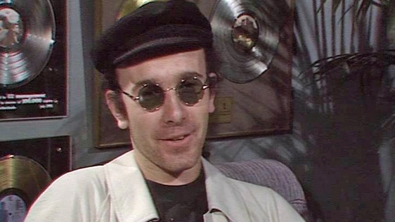 The Edge on Visual Eyes (1986)