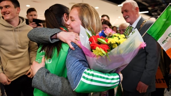 Boxer Kellie Harrington and her partner Mandy Loughlin (File: Brendan Moran/Sportsfile)