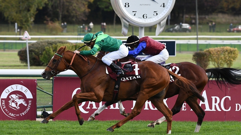 In Swoop chasing home Sottsass in the 2020 Prix de l'Arc de Triomphe