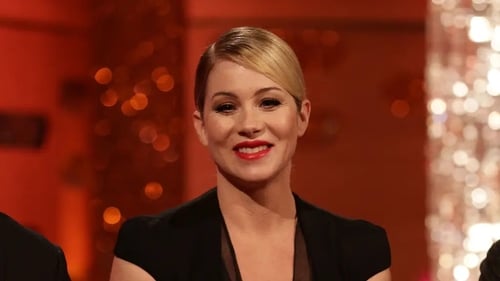 Christina Applegate has revealed that she has been diagnosed with (MS).