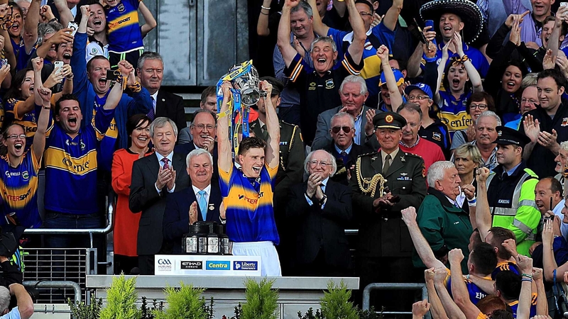 Brendan Maher lifts Liam MacCarthy in 2016