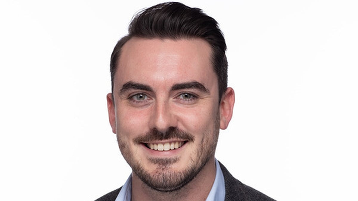 Tús Áite: Gaeloideachas ag cáineadh suirbhé a bhí roinnte ag an Roinn Oideachas inniu.