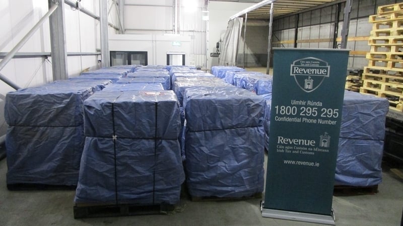 The 'roll your own' tobacco was discovered when officers at the port carried out a search of a Polish-registered vehicle