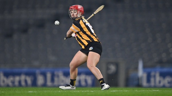 Katie Nolan in action for Kilkenny