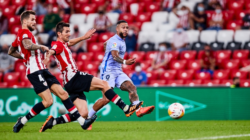 Memphis Depay rescued a point for Barcelona