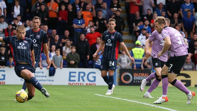 Scott Arfield scores Rangers' fourth