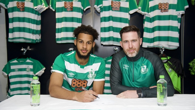 Barry Cotter signs on with Shamrock Rovers